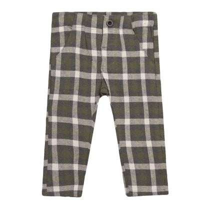 Todos nuestros Pantalones Largos están confeccionados con las mejores materia primas. Nuestro equipo de diseñadores crea y supervisa todas las colecciones siguiendo las tendencias. En Tumodakids &amp;Tumodabebe distribuimos las mejores colecciones de ropa infantil y calzado para niños. Somos uno de los mayoristas de moda infantil y calzado con mas referencias.